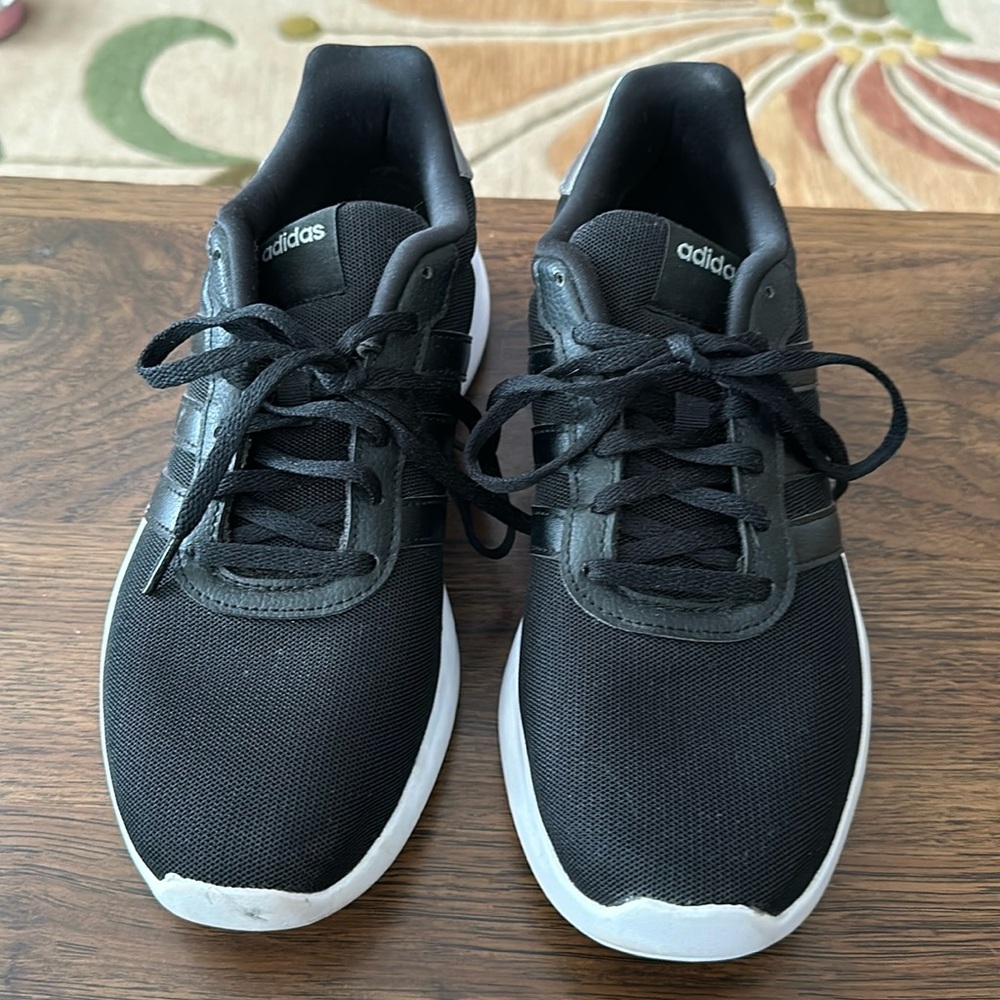 Adidas tennis shoes